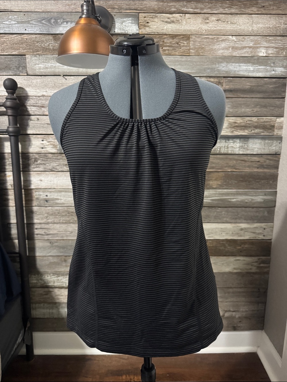 🎉 3 for $10 🎉 

Kirkland Signature Black and Gray Striped Racerback Tank
